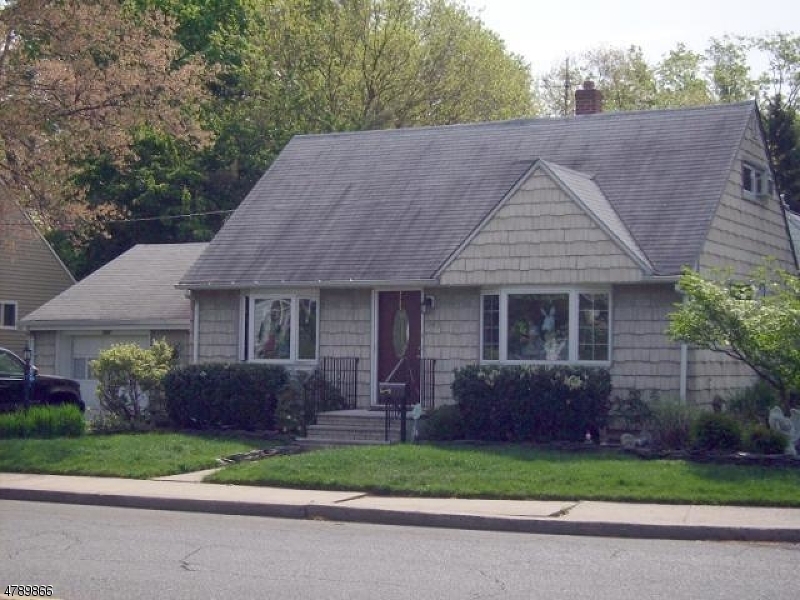 Property Photo:  945 Madison Hill Rd  NJ 07065 