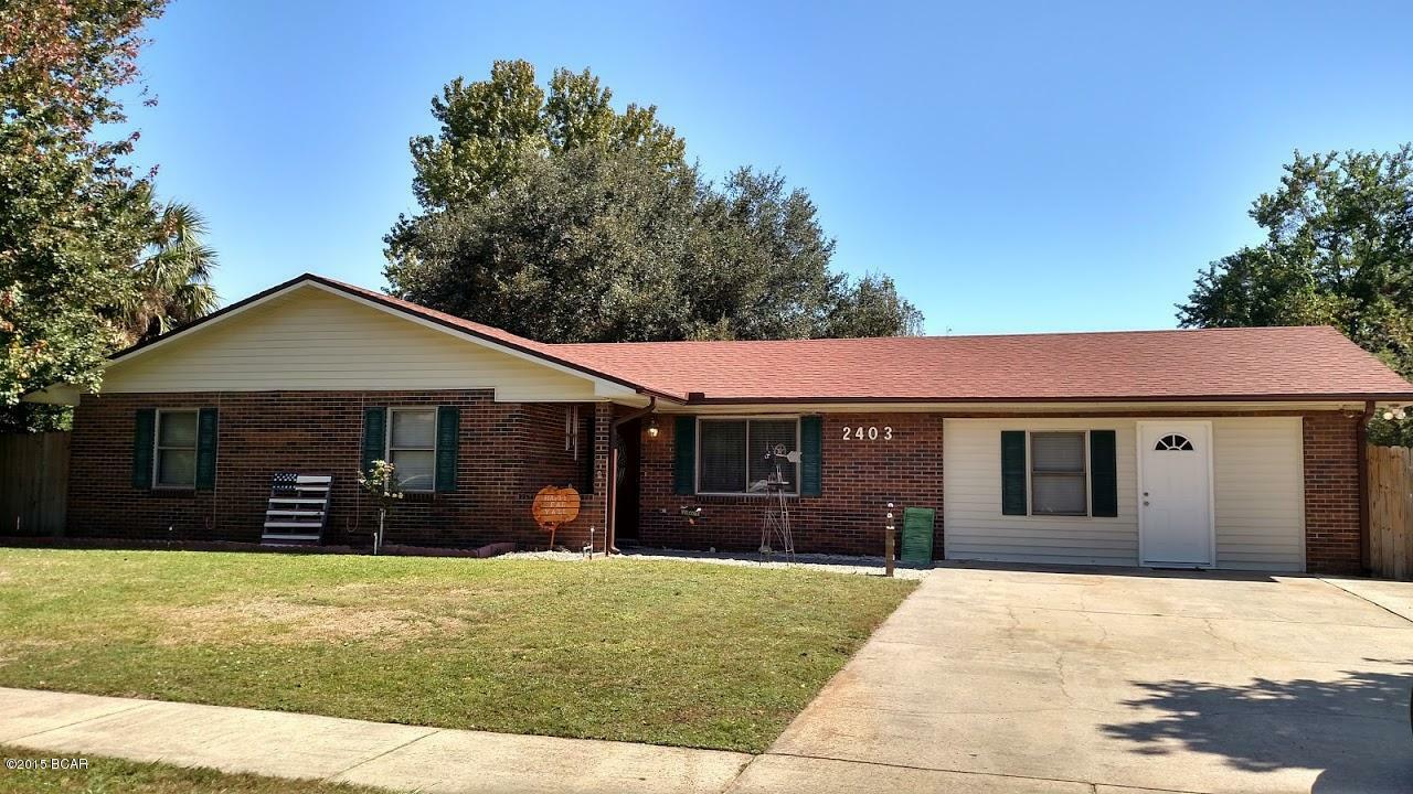Property Photo: 2403 Petty Drive FL 32444