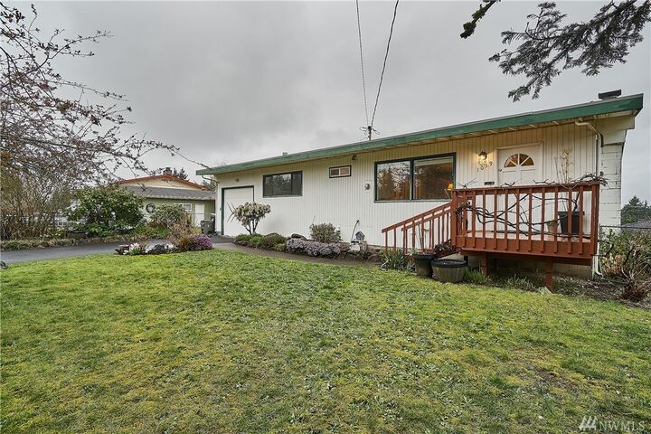 1019 Guiberson  Kent WA 98030 photo