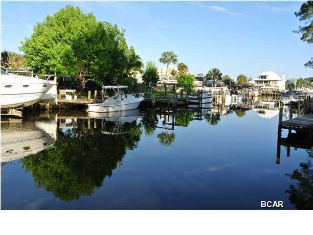 Property Photo:  6532 Harbour Boulevard  FL 32407 