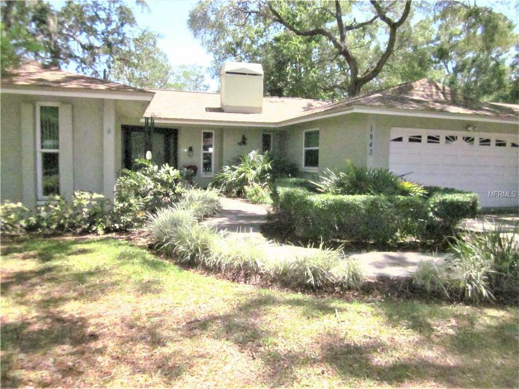 Property Photo:  1843 Oak Forest Drive S  FL 33759 