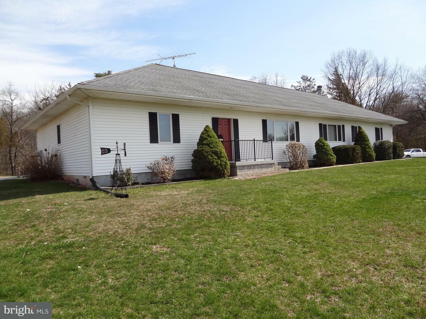 Property Photo:  3850 Conewago Road  PA 17315 