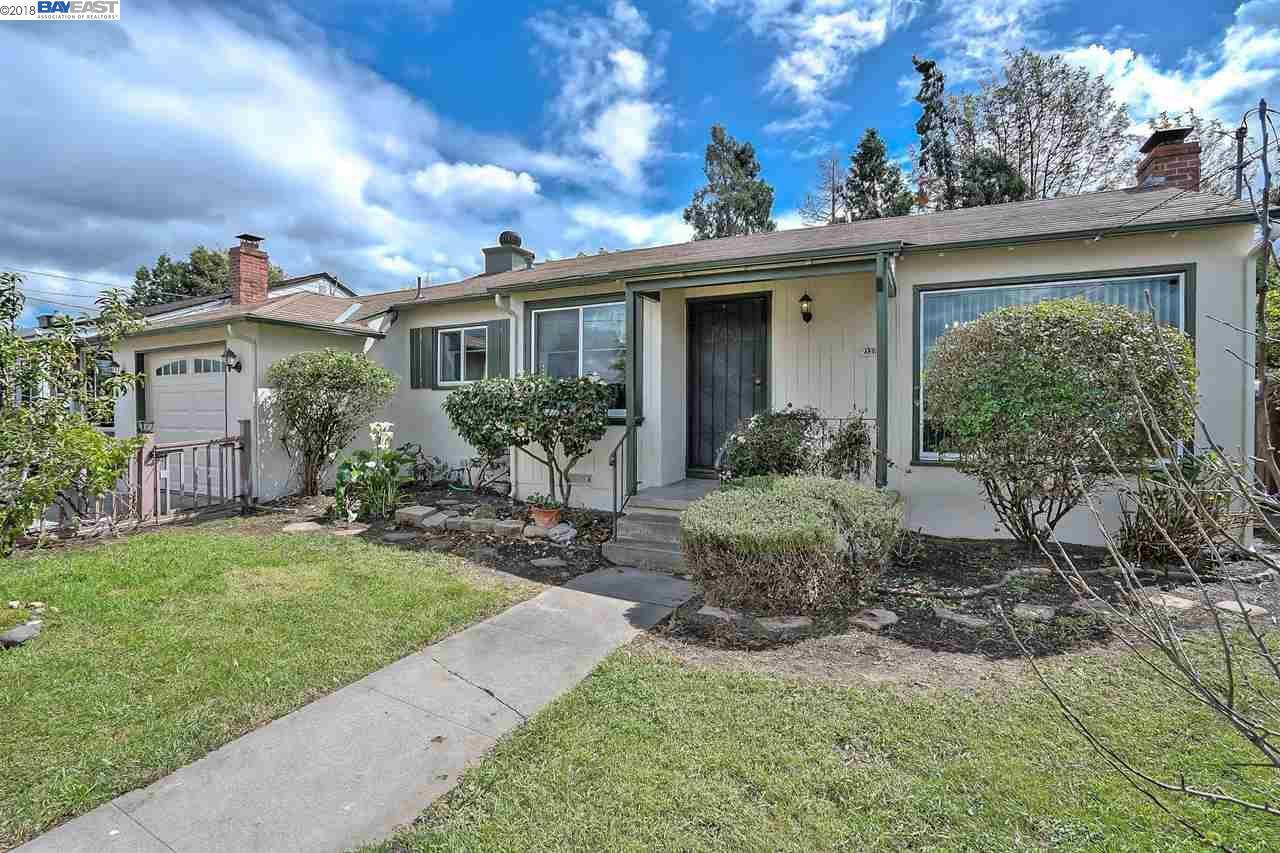 Property Photo: 2137 Vestal Ave CA 94546