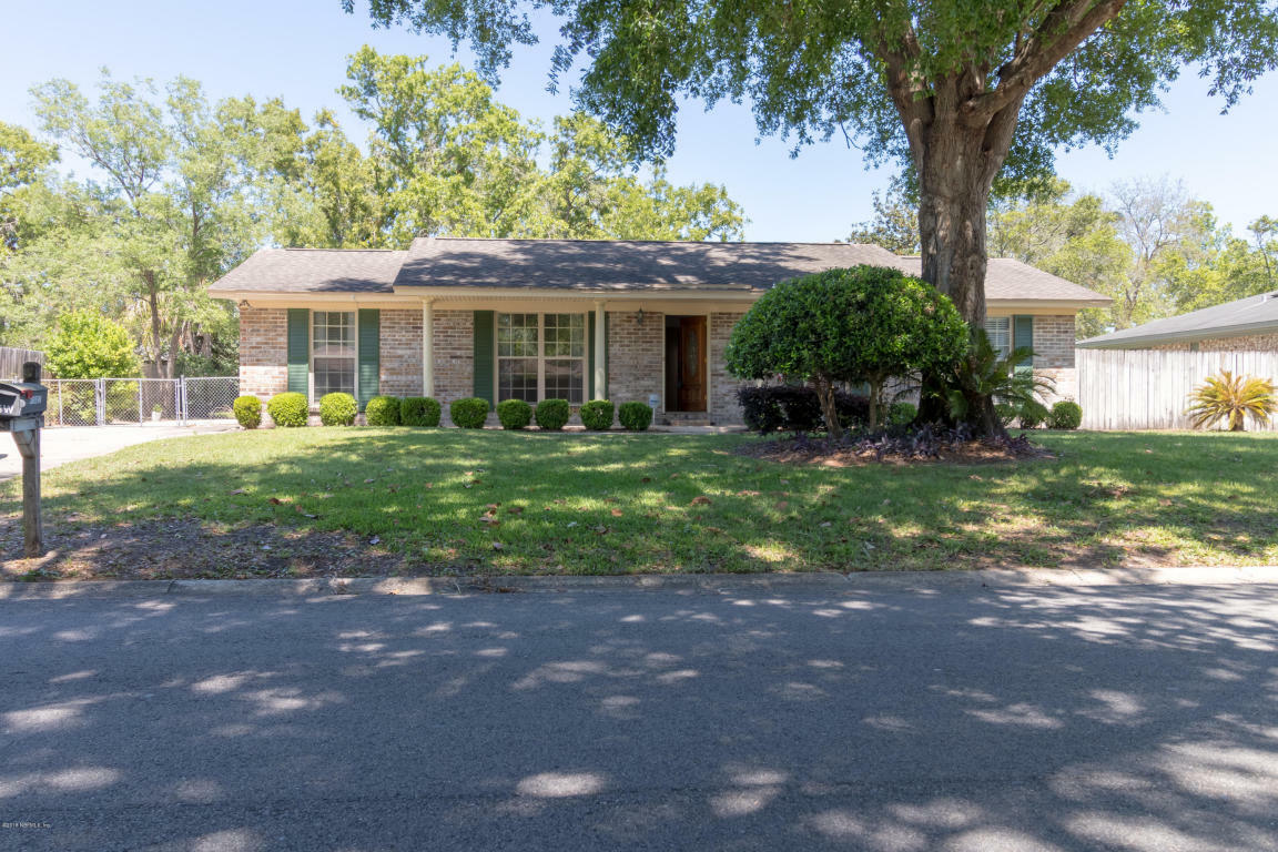 Property Photo:  385 Blairmore Boulevard W  FL 32073 