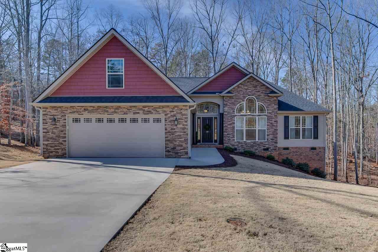 Property Photo: 19 Goodwin Farms Court SC 29690