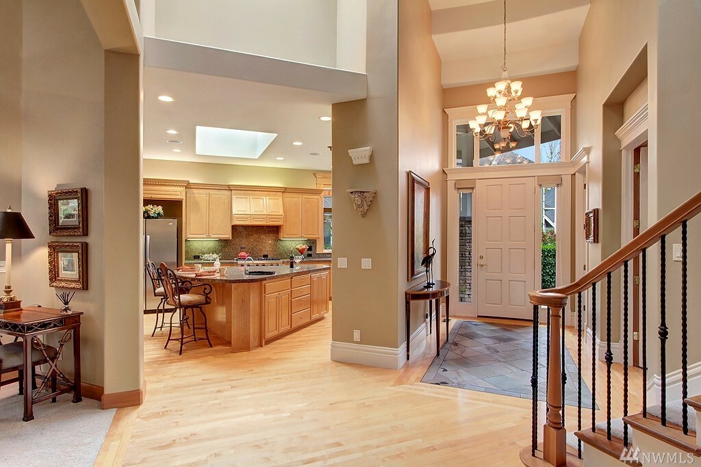 Property Photo:  8470 SE 69th Place  WA 98040 