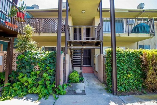 Property Photo:  1850 W Greenleaf Avenue C  CA 92801 