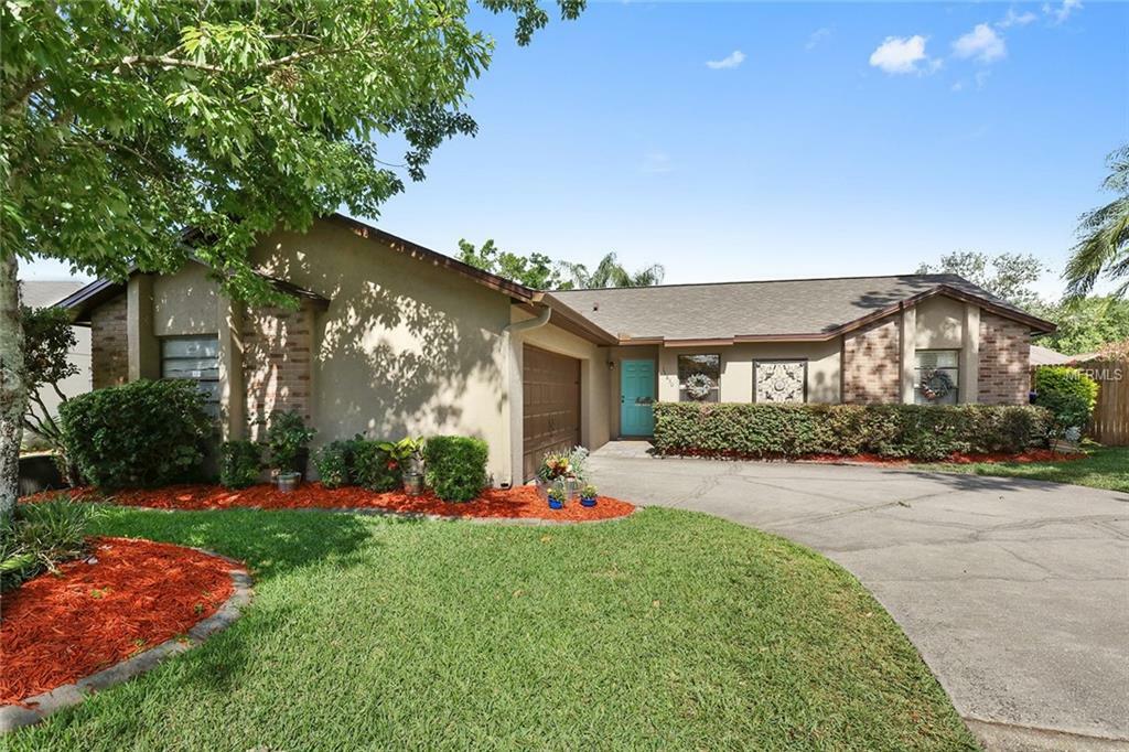 Property Photo:  11830 Whispering Tree Avenue  FL 32837 