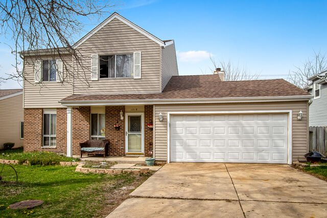 Property Photo: 1319 Antigo Trail IL 60188