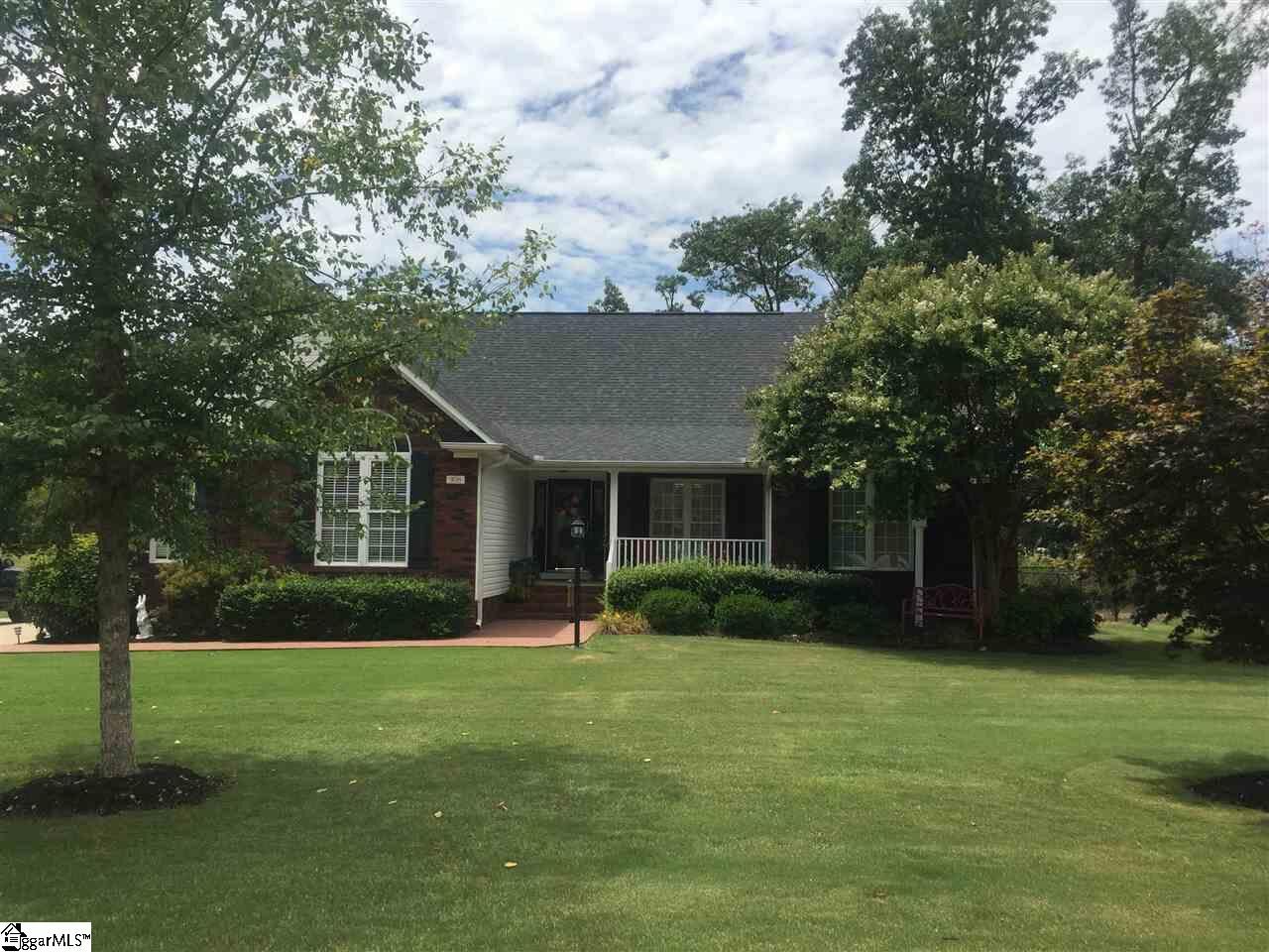 Property Photo: 308 Summerwood Lane SC 29316-8001