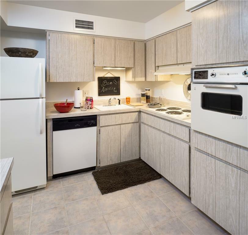 Property Photo: 20 W Lucerne Circle 515 FL 32801