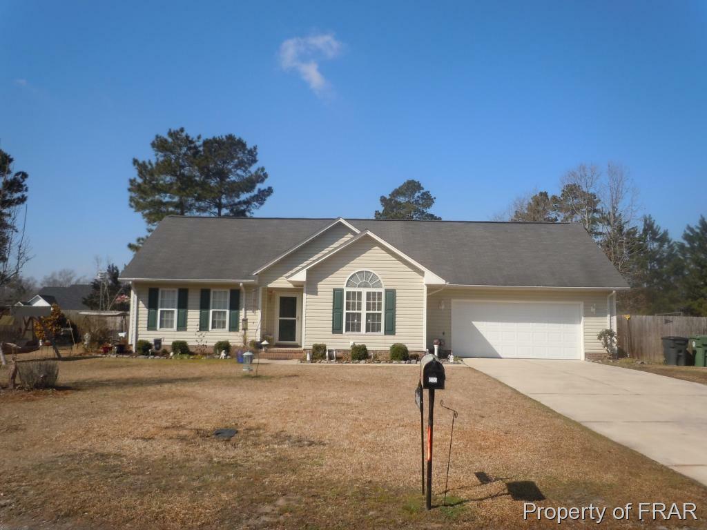 Property Photo:  620 Tulip Court  NC 28391 