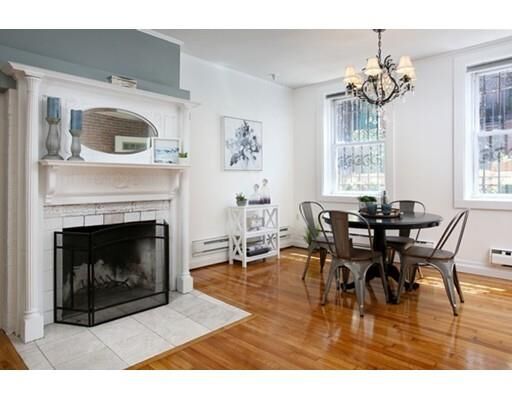 Property Photo:  265 Beacon St A  MA 02116 