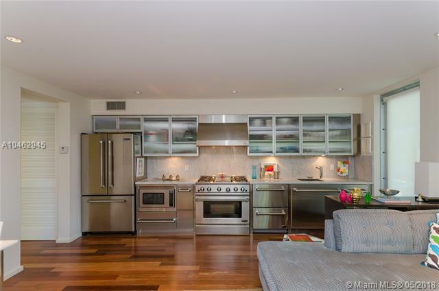 Property Photo:  1601 West Ave 105  FL 33139 