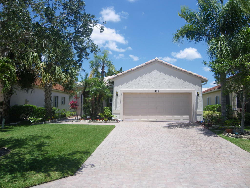 Property Photo:  396 NW Granville Street  FL 34986 