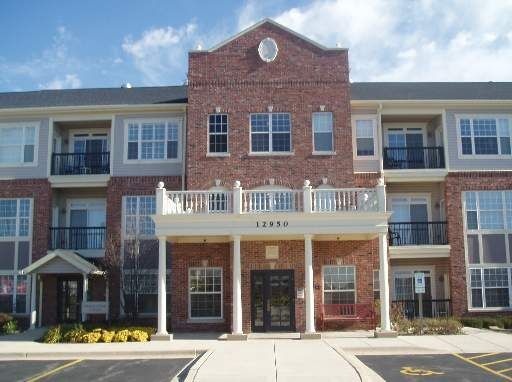 Property Photo: 12950 Meadow View 109 IL 60142