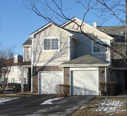 Property Photo:  1116 E Wilson Avenue 1116  IL 60148 