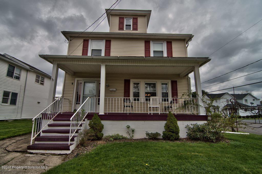 Property Photo: 533 Clarkson Avenue PA 18434