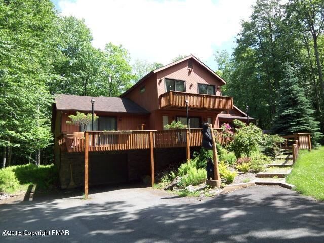 Property Photo: 3 Azalea Lane PA 18624