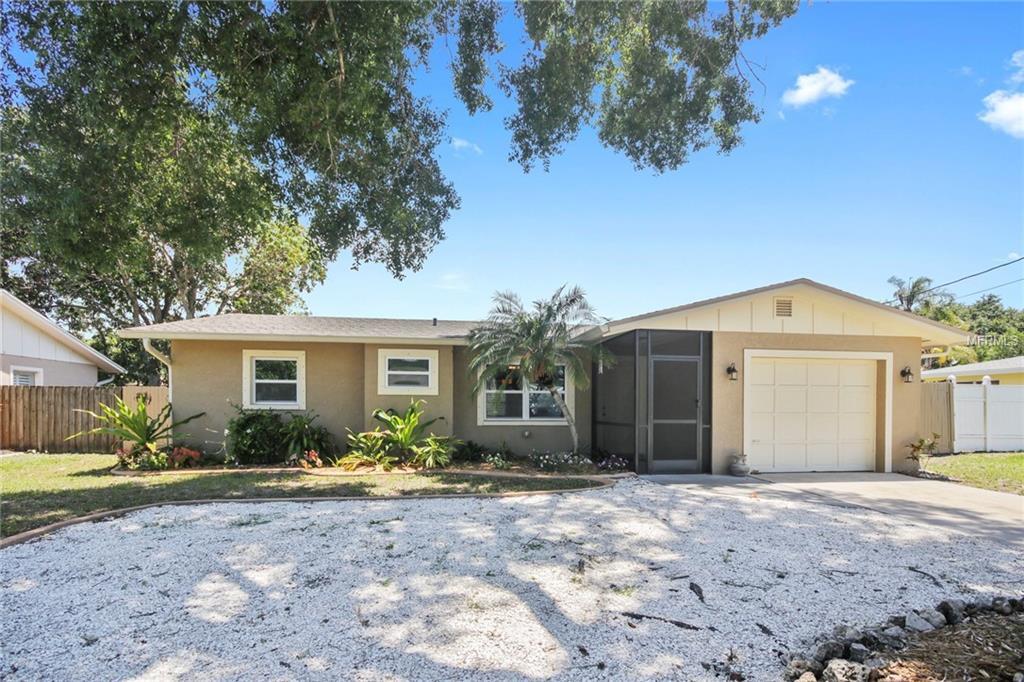 Property Photo: 4726 Parnell Drive FL 34232