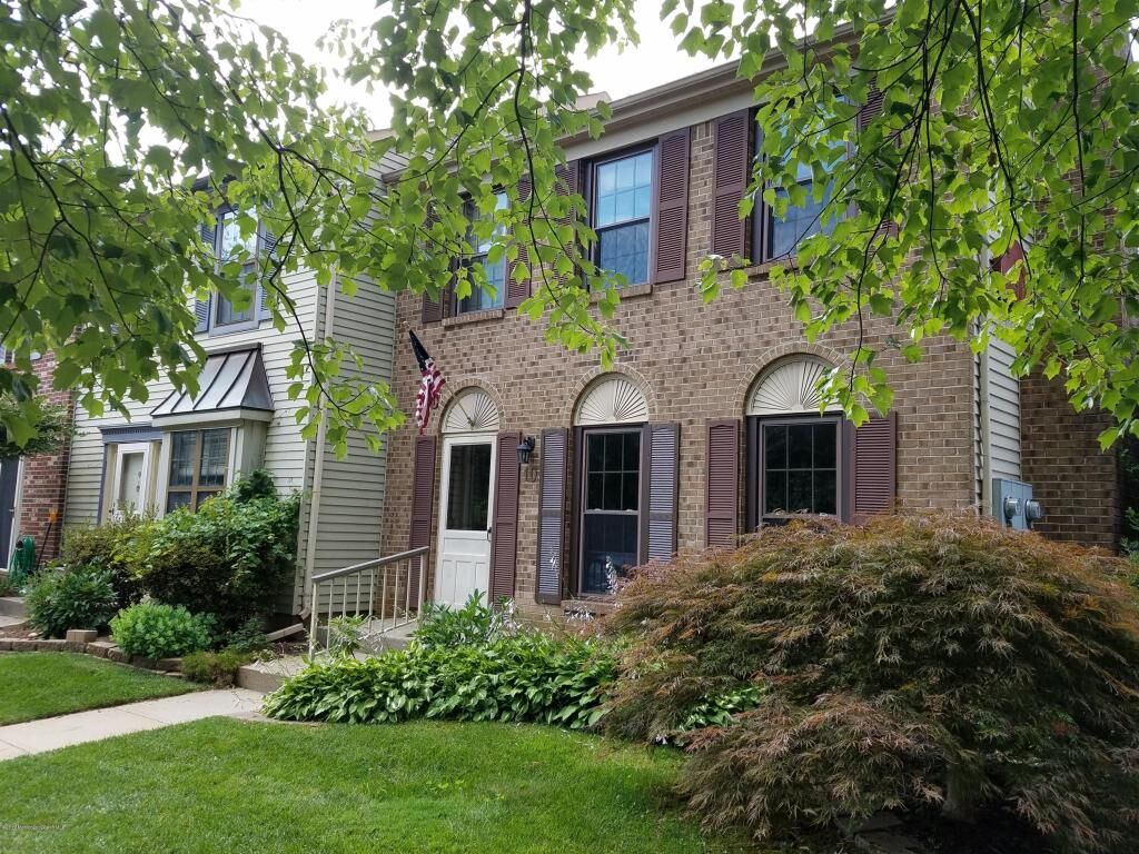 Property Photo:  40 Bristol Court  NJ 07728 