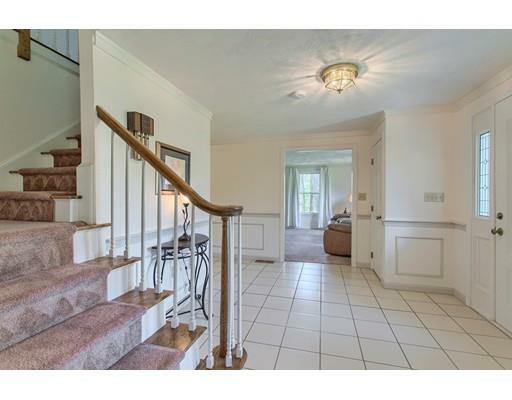 Property Photo:  20 Fox Run Dr  MA 01876 