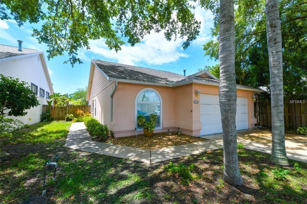 Property Photo: 4204 Saint Charles Drive FL 34243