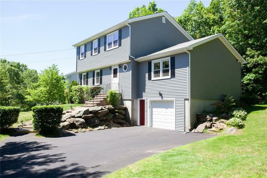 Property Photo:  15 Ridgewood Rd  RI 02921 