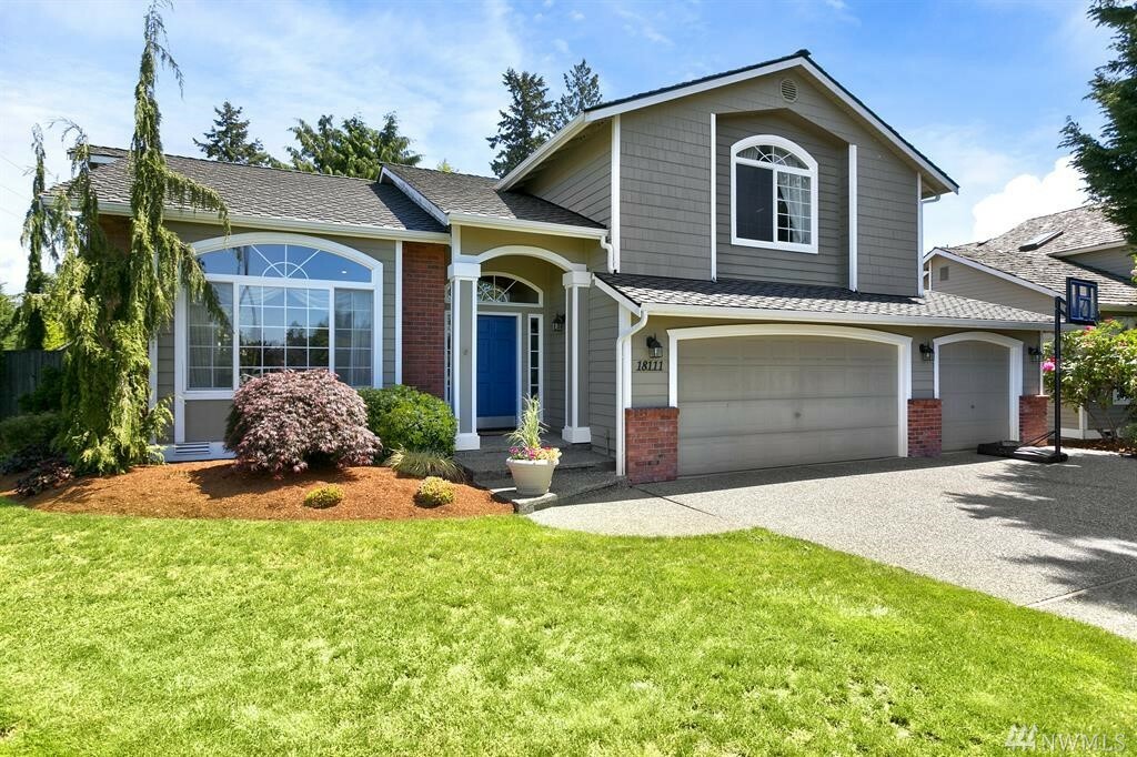 Property Photo: 18111 12th Ave W WA 98037