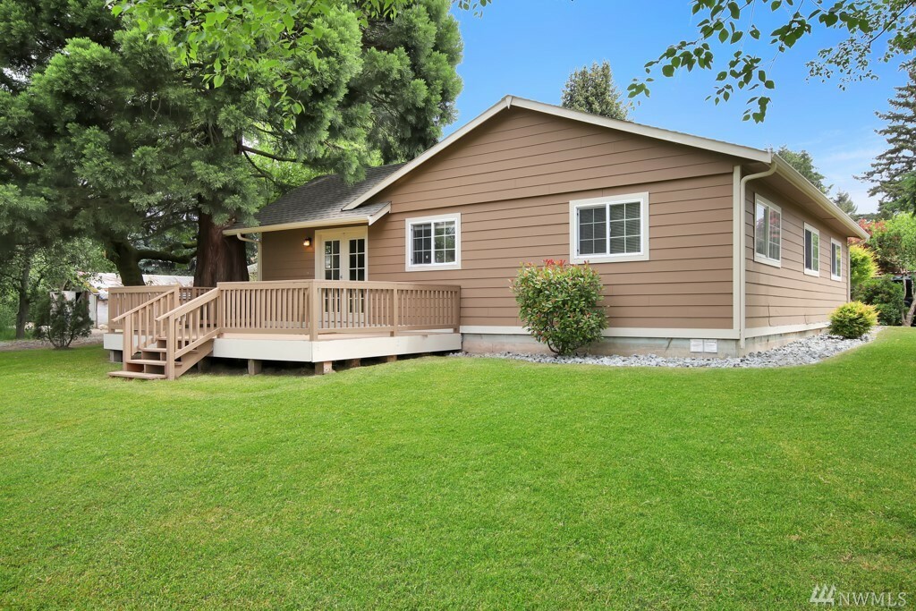 Property Photo:  6311 Stewart Ave E  WA 98371 