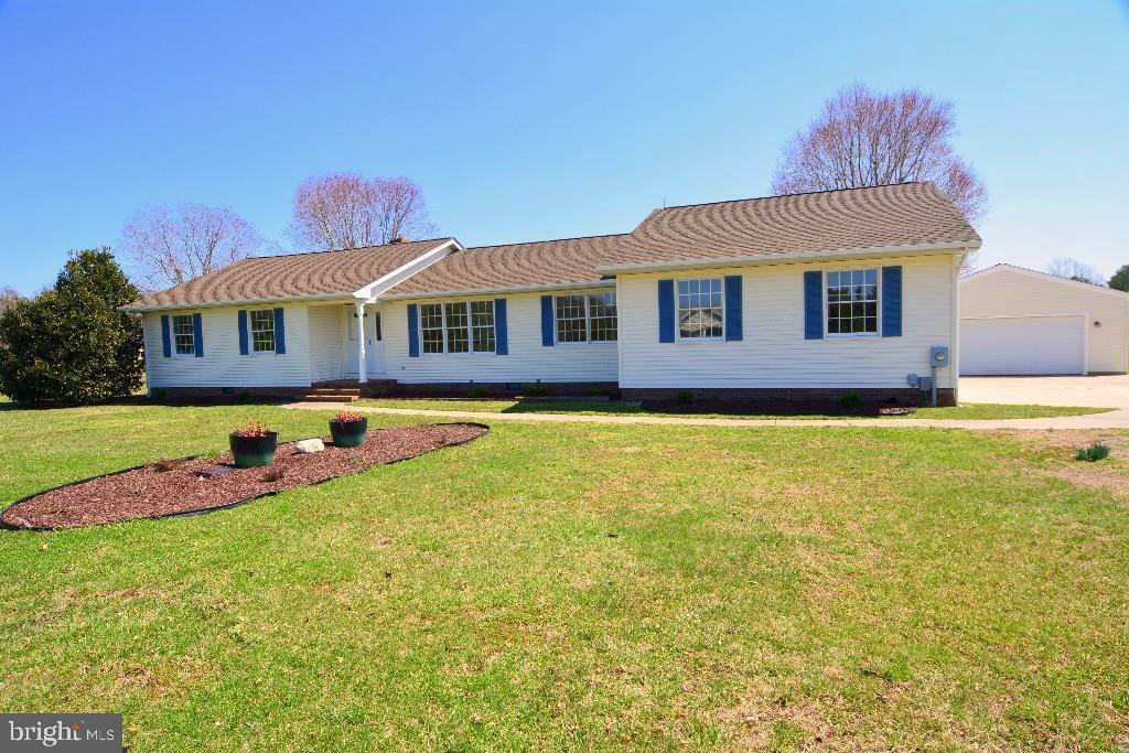 Property Photo: 3 Mulberry Lane DE 19951