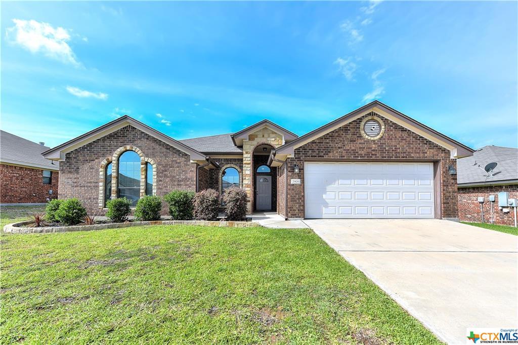 Property Photo: 2906 Ancestor Drive TX 76549