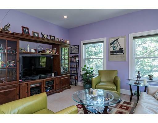 Property Photo:  232 Aspinwall Ave 2  MA 02445 