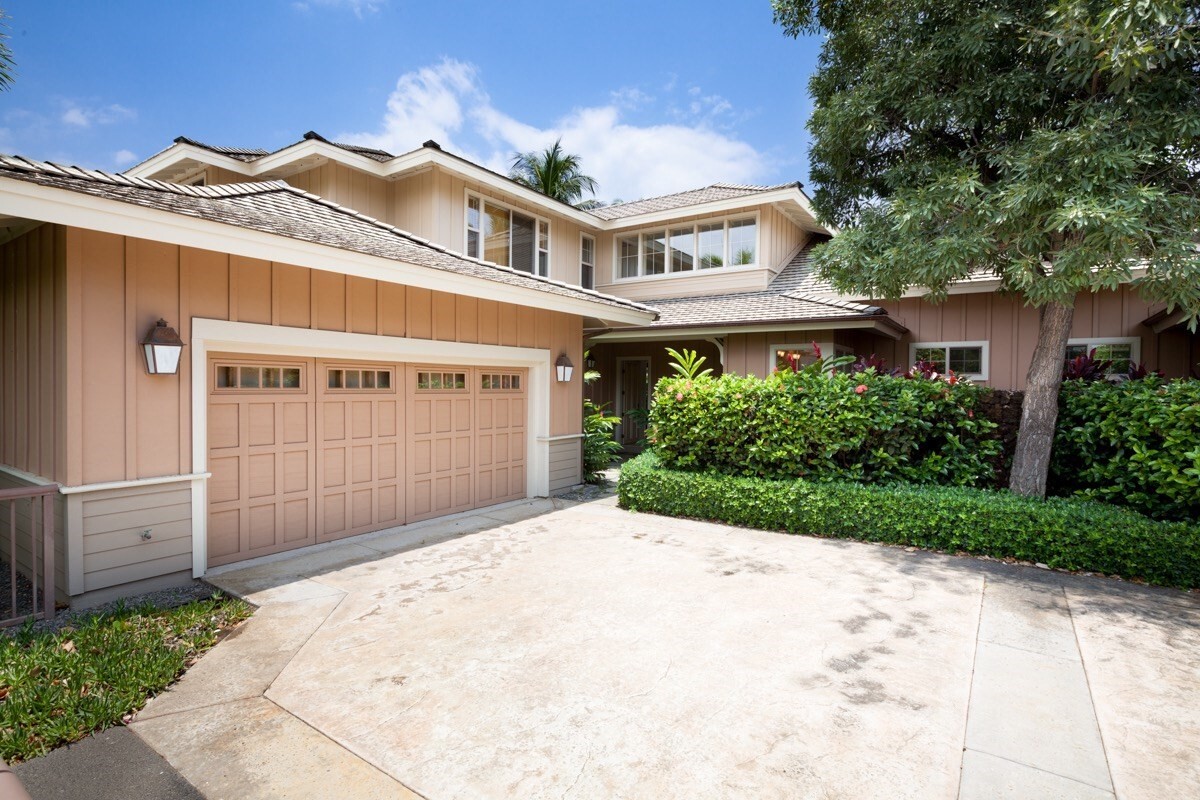 Property Photo: 68-1118 N Kaniku Dr 102 HI 96743