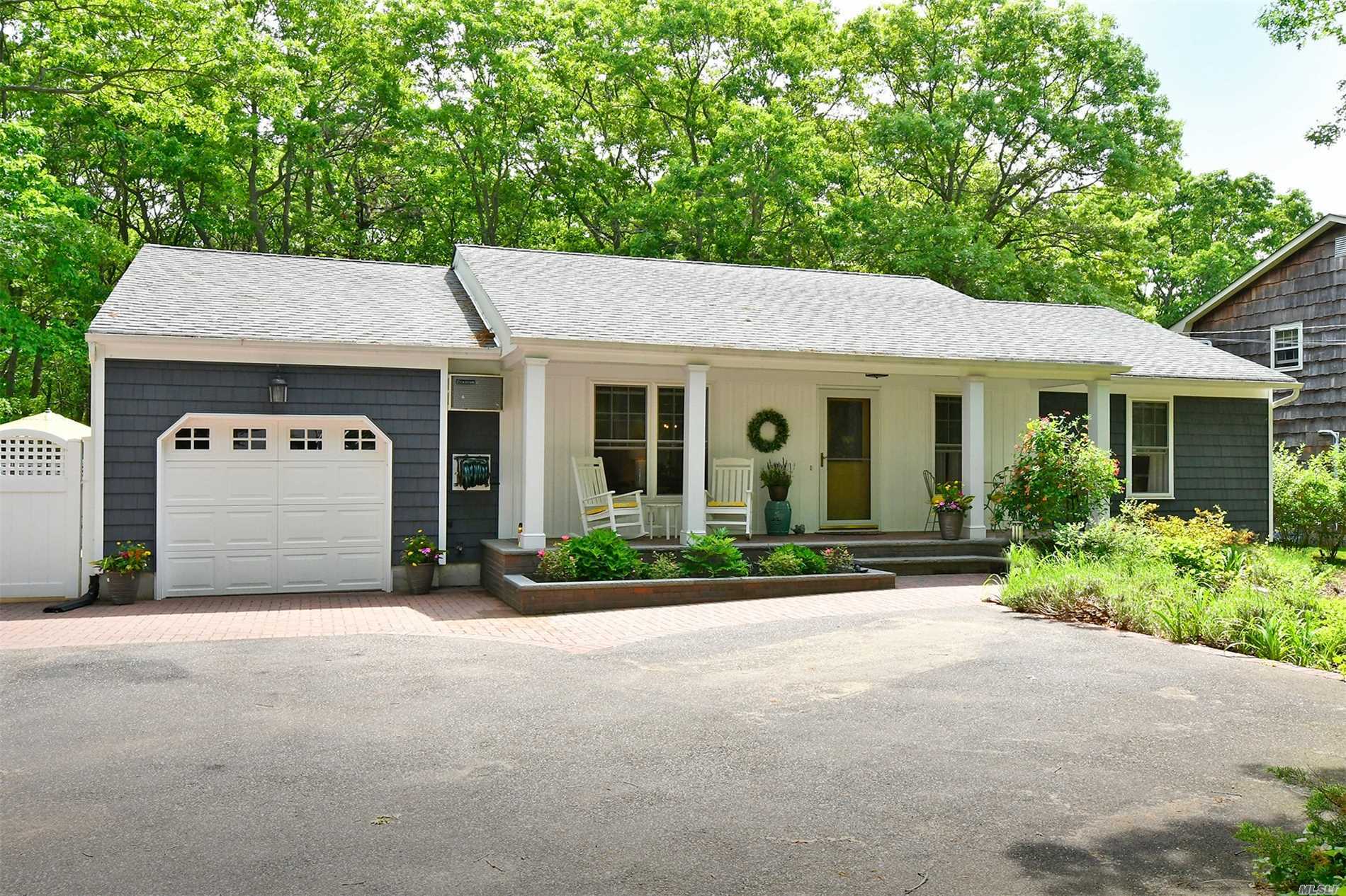 Property Photo:  77 Buffalo Avenue  NY 11763 