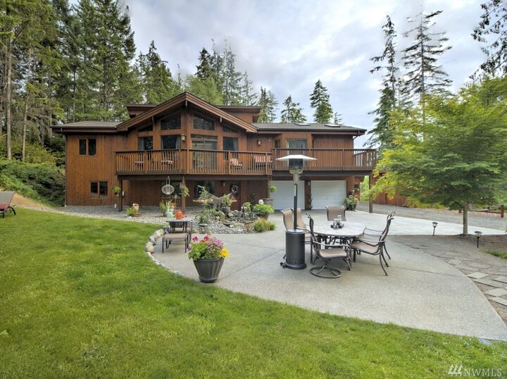 Property Photo: 953 E Phillips Lake Loop Road WA 98584
