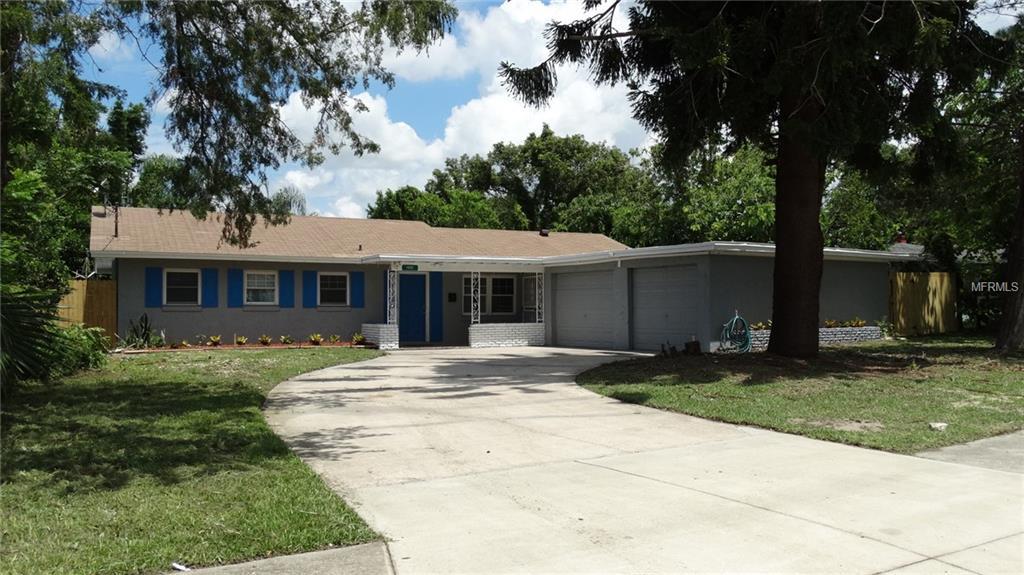 Property Photo: 1902 Sarazen Drive FL 32808