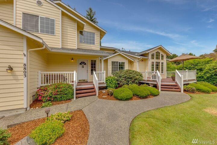 Property Photo: 8803 180th St SE WA 98296