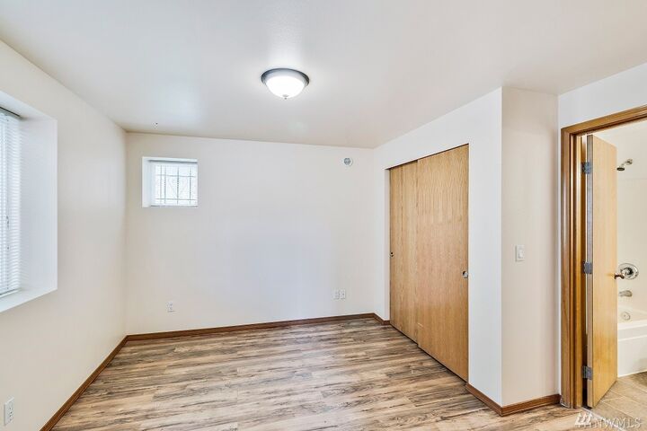 Property Photo:  5536 15th Ave S  WA 98108 