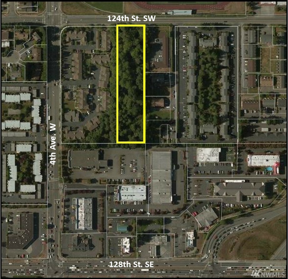 Property Photo: 250 124th St SW WA 98204