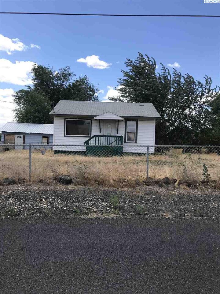 7002 Hicks  Prosser WA 99350 photo