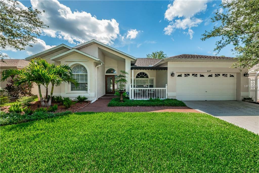 Property Photo:  847 Inverry Drive  FL 34677 