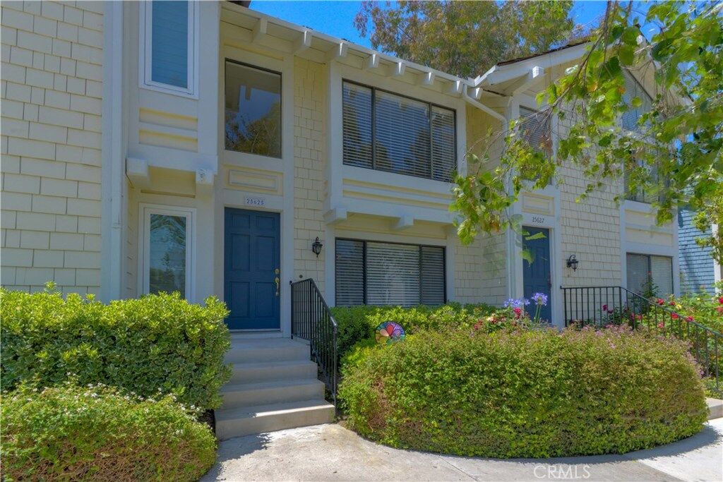 Property Photo:  25625 Paseo La Cresta 39  CA 92677 