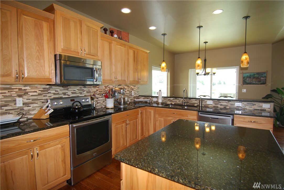 Property Photo: 120 Madisen Lane WA 98816