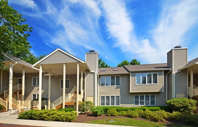Property Photo: 89 Westchester Ter NJ 08801