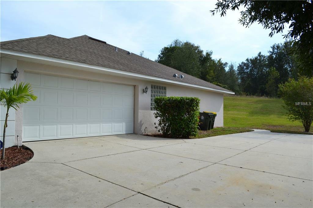 Property Photo:  1395 Briarhaven Lane  FL 34711 