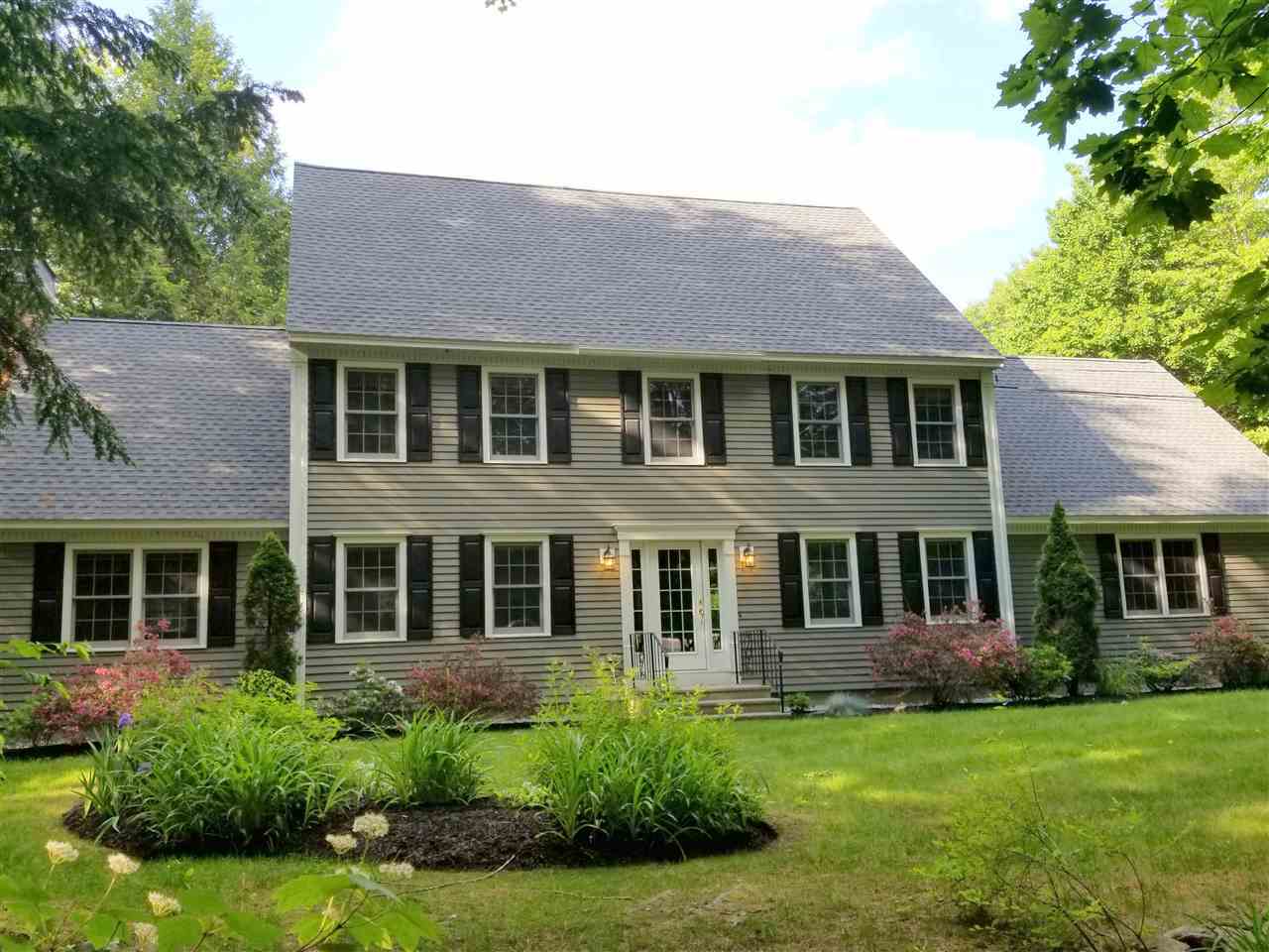 Property Photo:  32 Longview Drive  NH 03304 