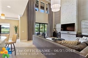 Property Photo: 10162 Emerson St FL 33076