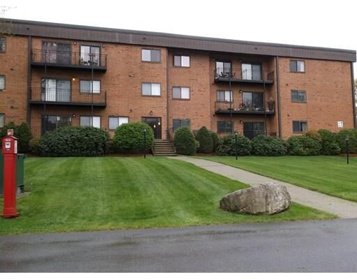 Property Photo: 181 Littleton Road Bldg 7 241 MA 01824