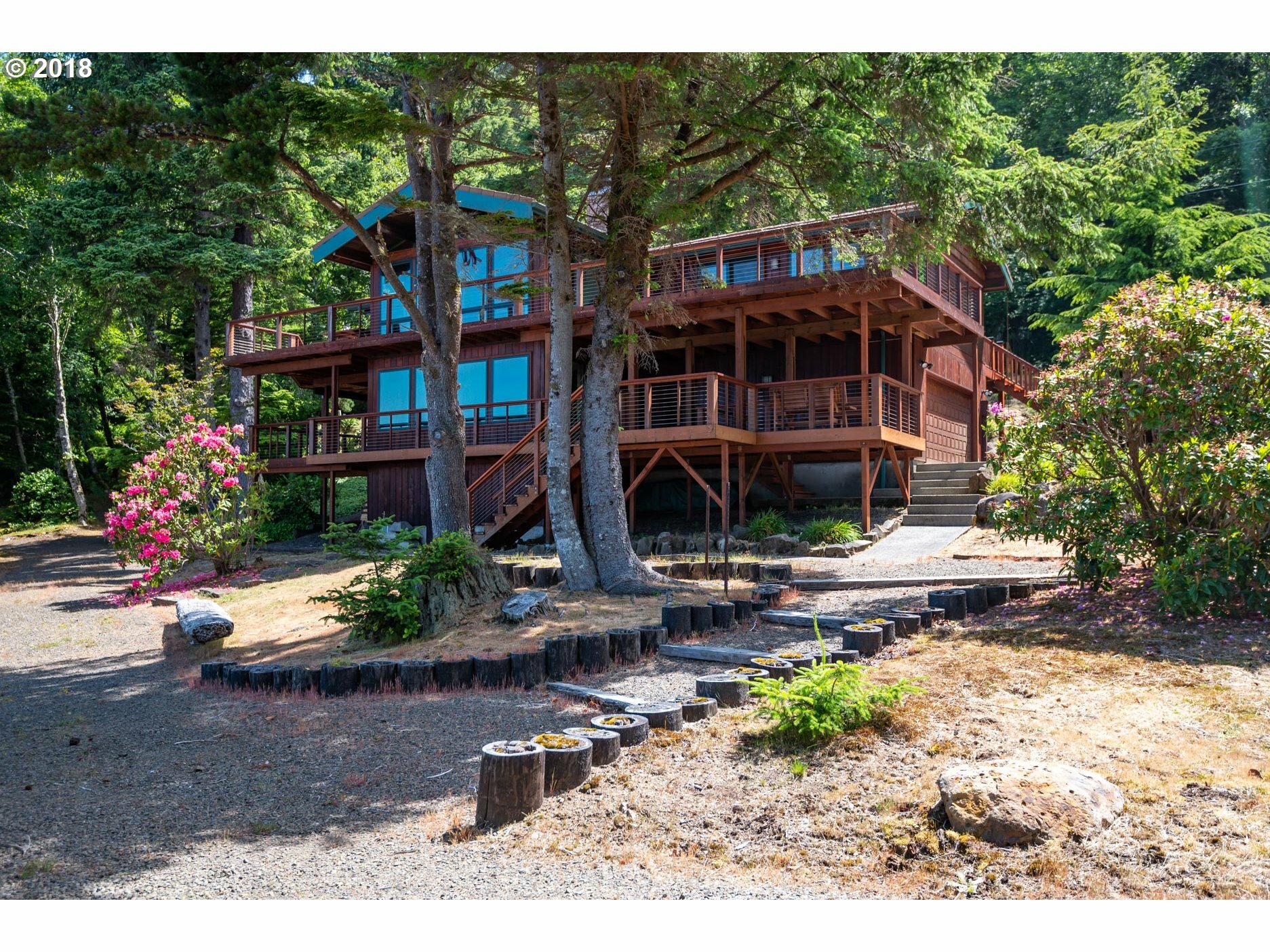 Property Photo:  9790 Whiskey Creek Rd  OR 97141 